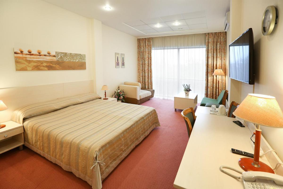 Smelyne Hotel Panevėžys Kültér fotó