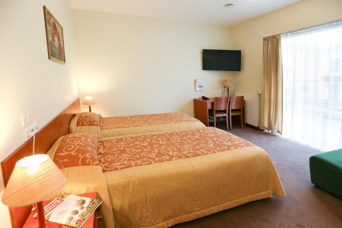 Smelyne Hotel Panevėžys Kültér fotó
