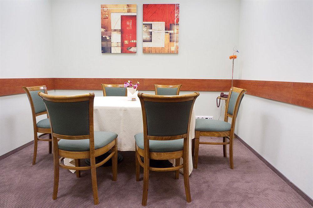 Smelyne Hotel Panevėžys Kültér fotó