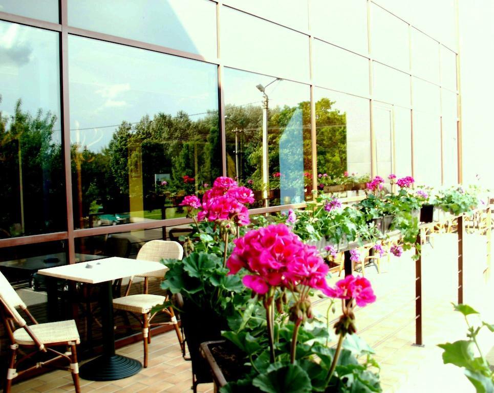 Smelyne Hotel Panevėžys Kültér fotó