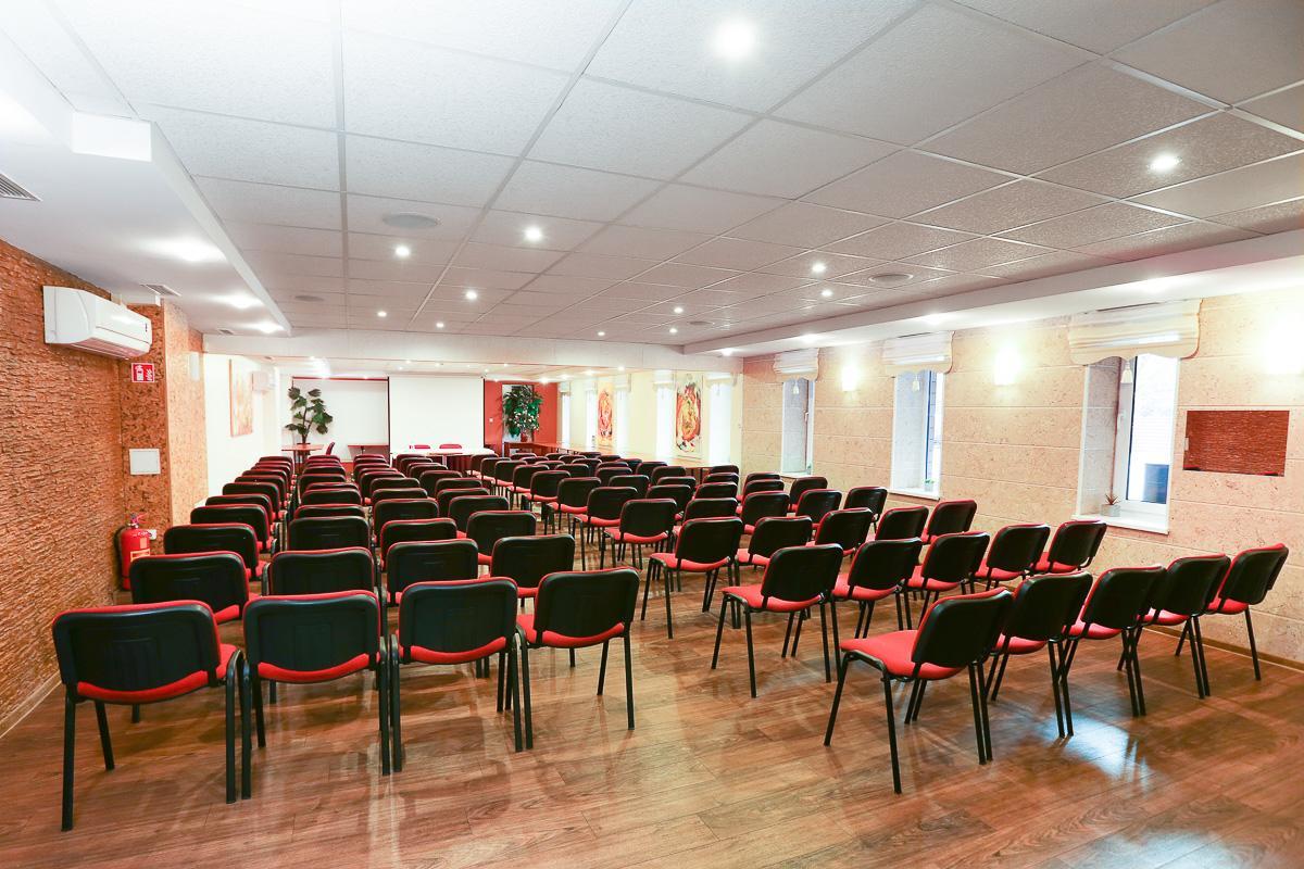Smelyne Hotel Panevėžys Kültér fotó